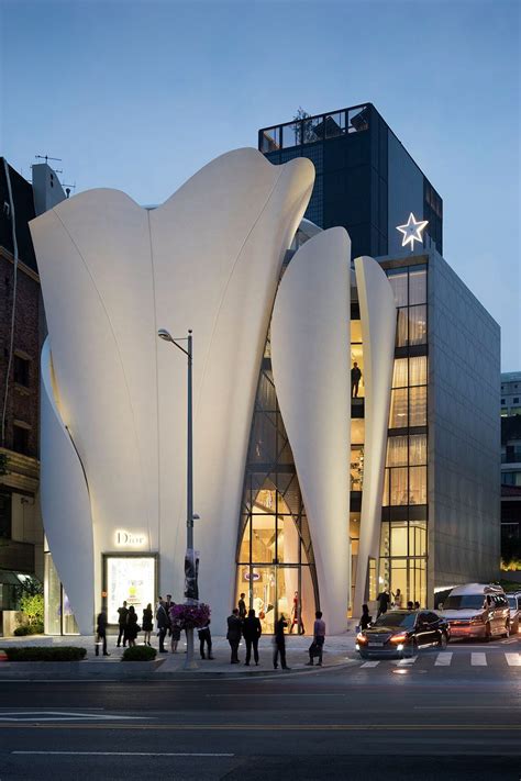 dior flagship